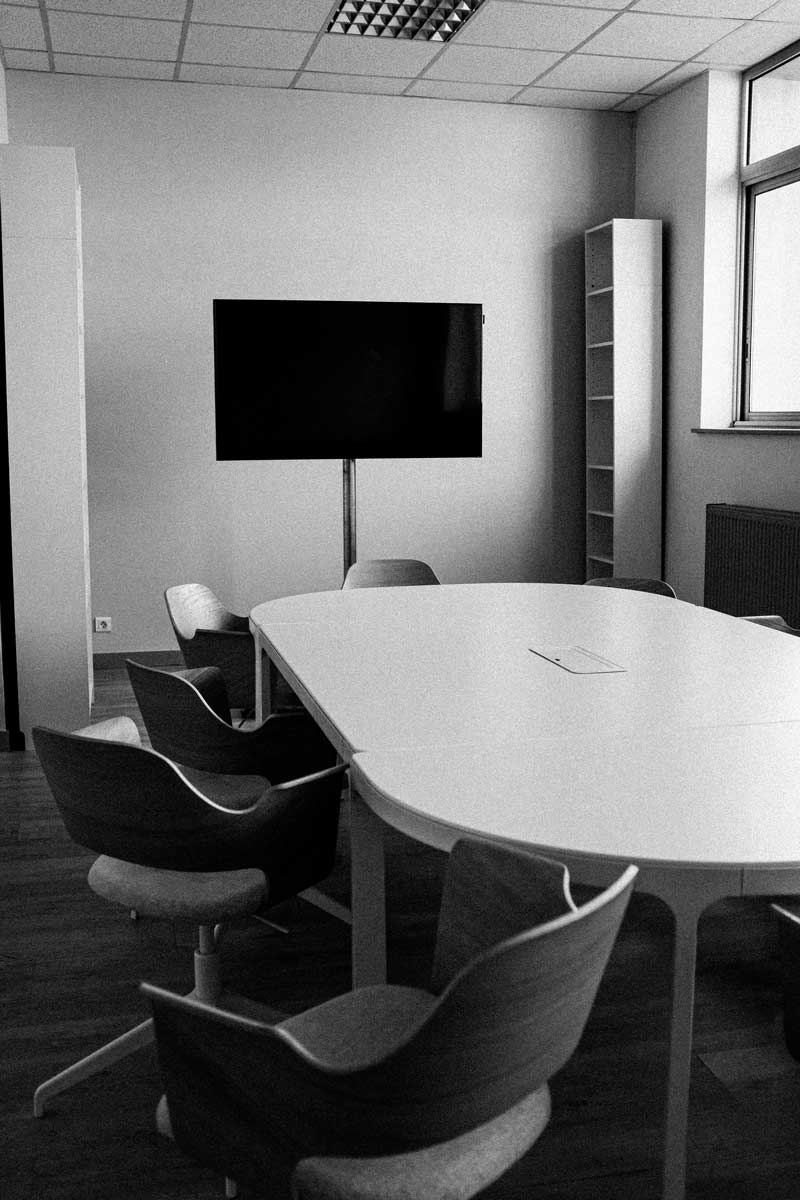 inkub-studio-perpignan-service-privatisez-reunion-seminaire-01 inkub studio à perpignan service privatisez le studio pour vos reunions seminaires, visuel salle de réunion