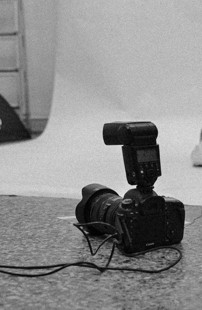 inkub-studio-perpignan-service-studio-photo-04 Inkub Studio à Perpignan, location à la journée du studio photo pour shooting produits
